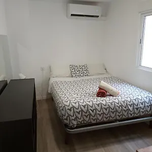 Buena Onda Homestay Malaga