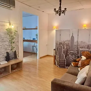 Privada En La Rambla De Cataluna Habitación en casa particular